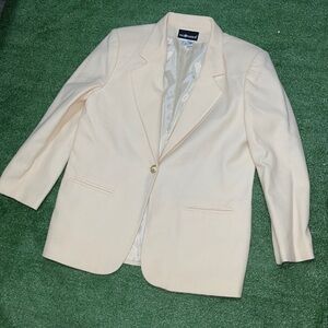 Women’s Vintage 100 Percent  Fancy Wool Jacket